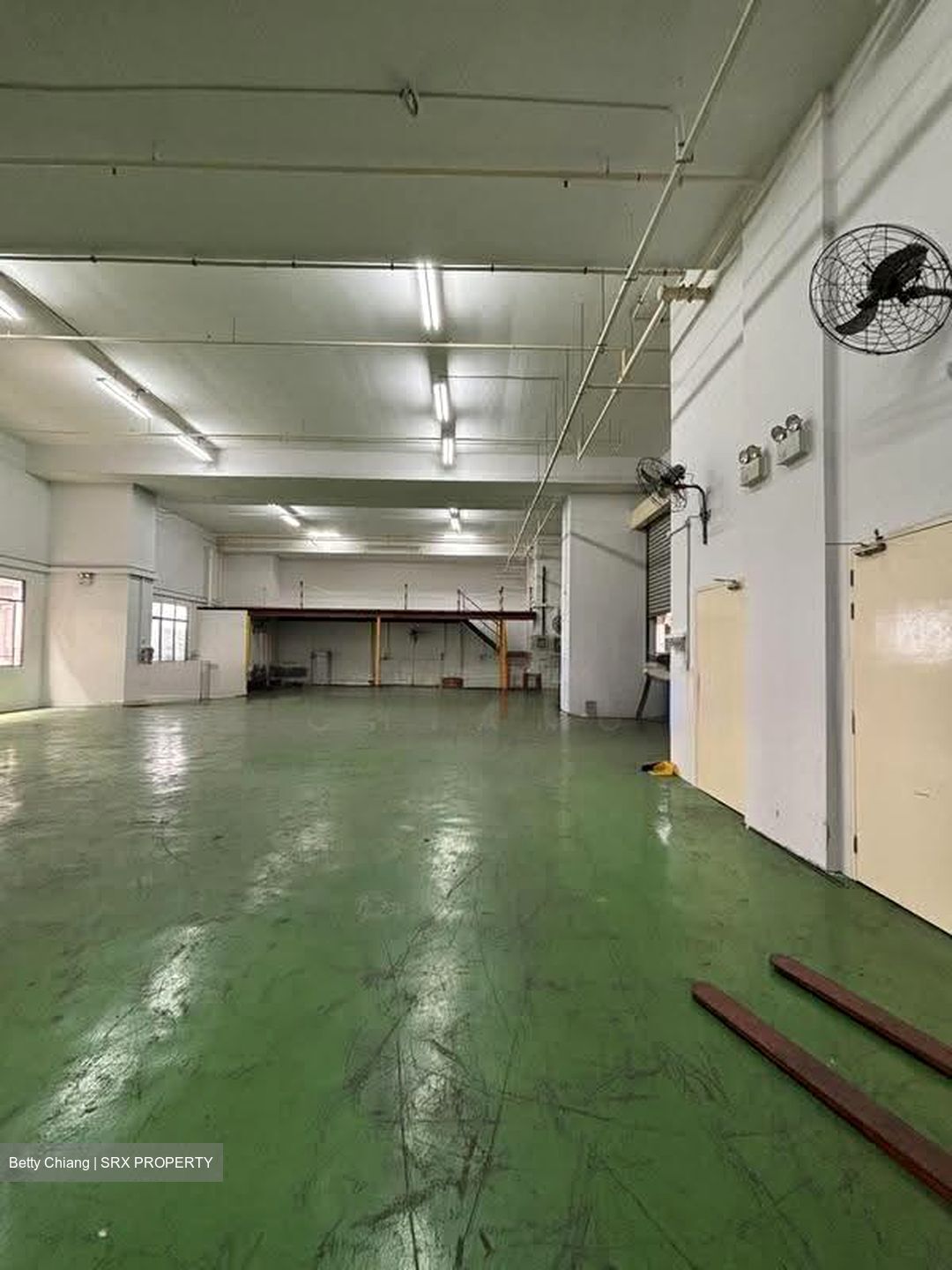 North Spring Bizhub (D27), Factory #622069191